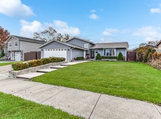 5113 Coulter Rd, Oak Forest, IL 60452