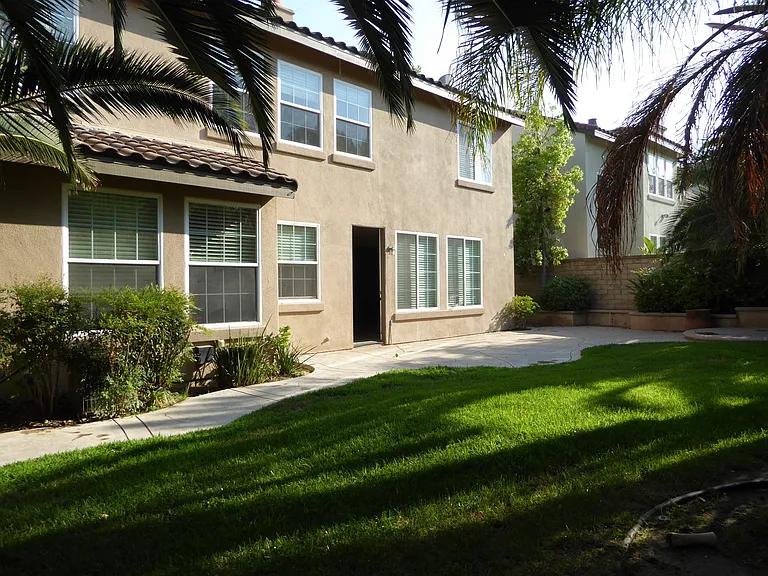 26149 W Shadow Rock Ln — Photo 17