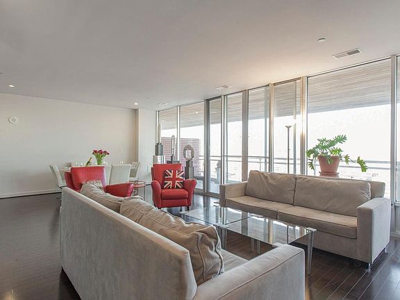 5th image of 1101 Washington Ave #Penthouse 8