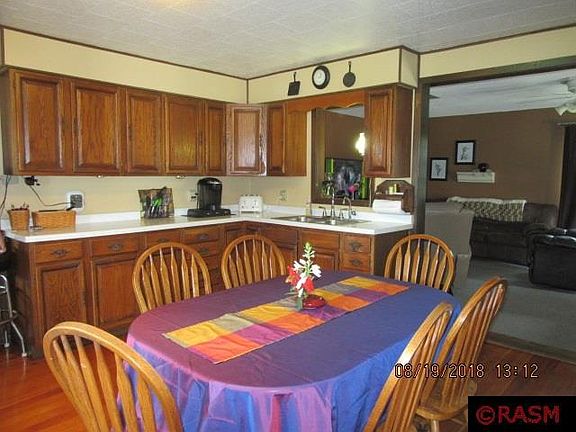 4th image of 84541 430th St