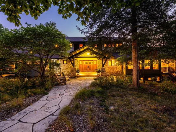 1399 Northwoods Pl, Boone, IA 50036