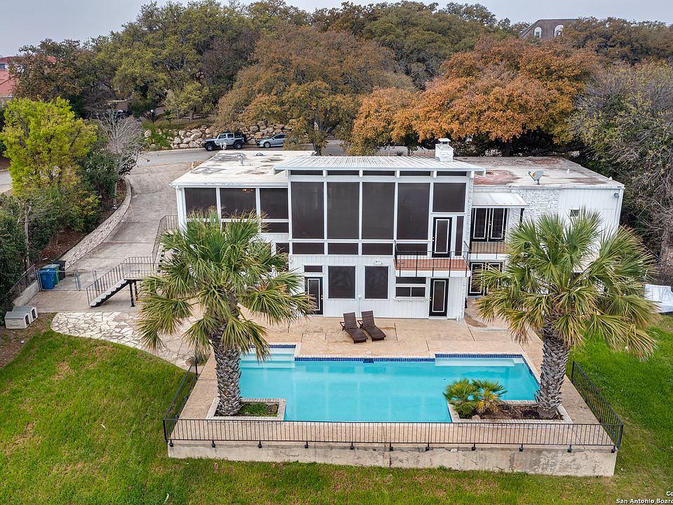 1st image of 6514 LAUREL HILL DR