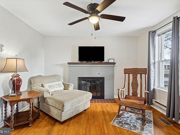 4th image of 143 N Seton Ave