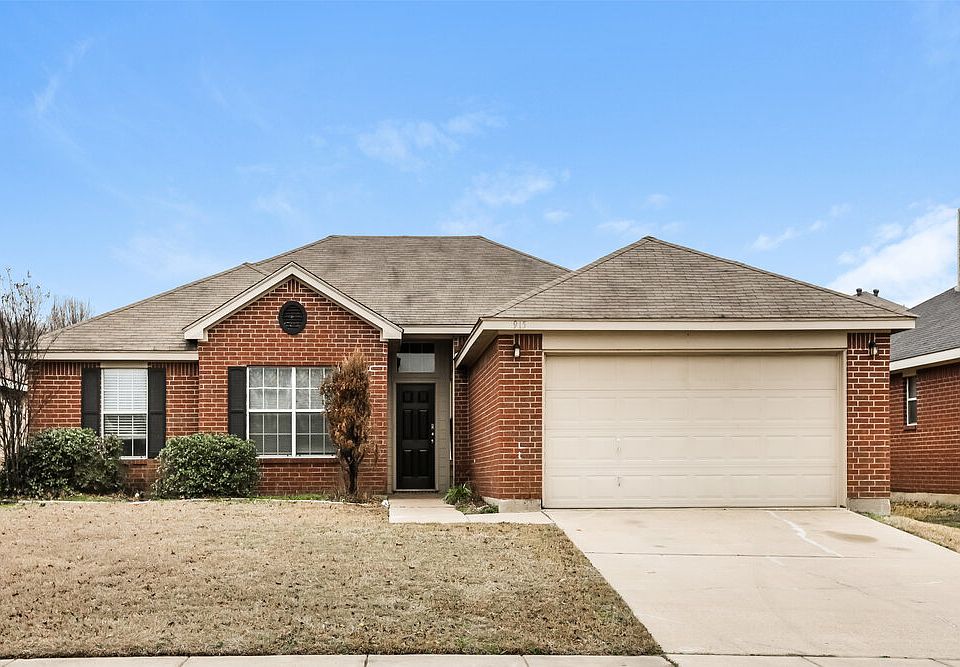 1st image of 915 Joshua Dr