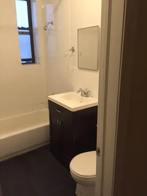 Rented by RC Realty Group of New York Inc | media 29