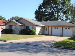 2817 Fairfield Ave, Texas City, TX 77590