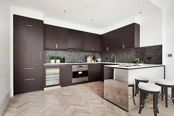 Sold by Douglas Elliman | media 18