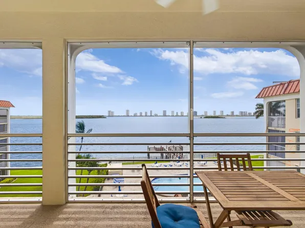 105 Paradise Harbour Boulevard #501, North Palm Beach, FL 33408