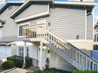 95 Glenwood, Hercules, CA, 94547