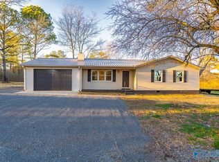 733 Old Union Rd, Grant, AL 35747