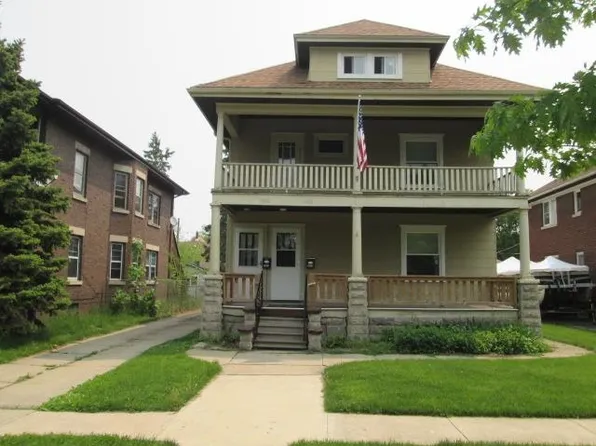 1810 S 4th St, Rockford, IL 61104