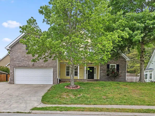 5775 Crooked Creek Dr, Ooltewah, TN 37363