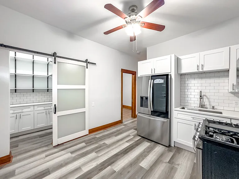 3422 W McLean Ave #3 — Photo 3