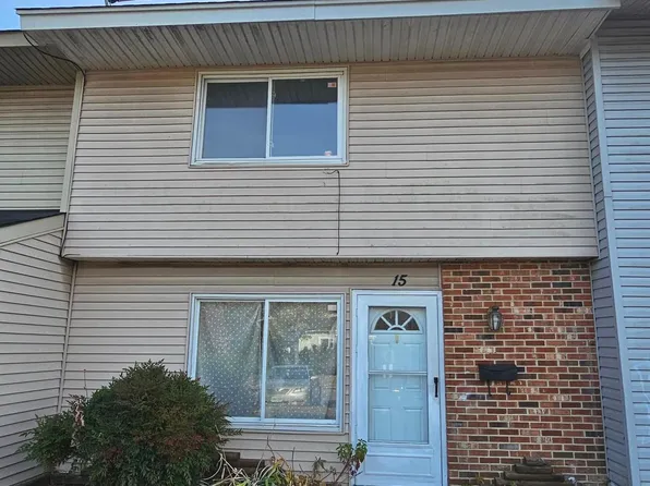 15 Memphis Ct, Sicklerville, NJ 08081