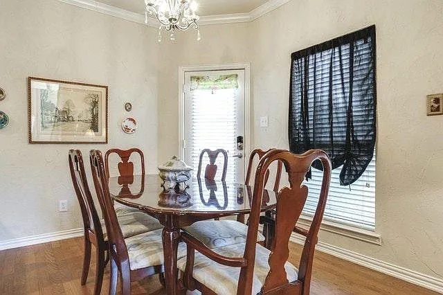 8712 Paradise Dr — Photo 10