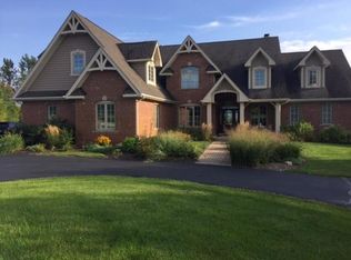 3N129 Woodcrest Ct, Elburn, IL 60119