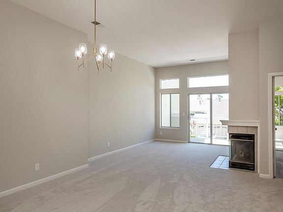 3rd image of 7805 Prestwick Cir