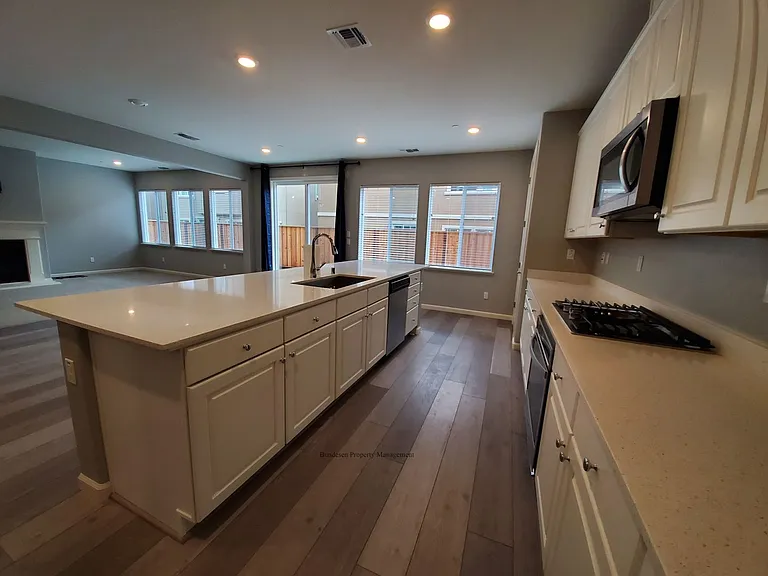 5137 Kolton Pl — Photo 12
