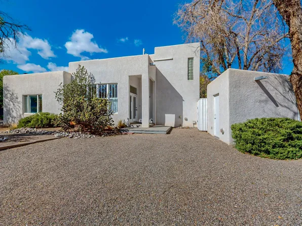 3225 Monterey Ave SE, Albuquerque, NM 87106
