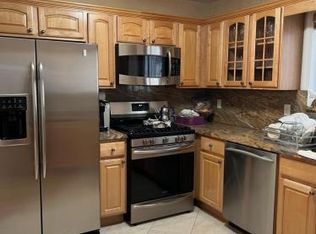1617 Kennellworth Pl FLOOR 1, Bronx, NY 10465