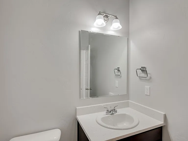 11223 W Knightsbridge Ct — Photo 9
