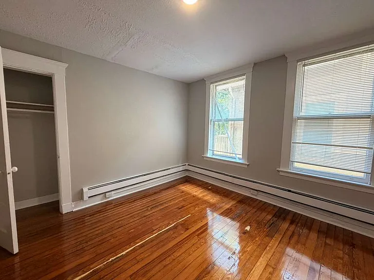 603 Howard Ave #2B — Photo 6