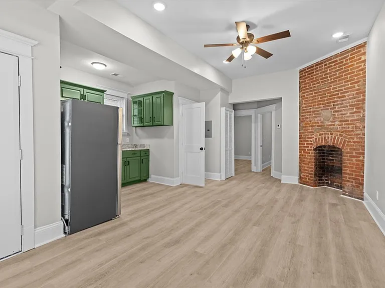 1343 S Preston St — Photo 1