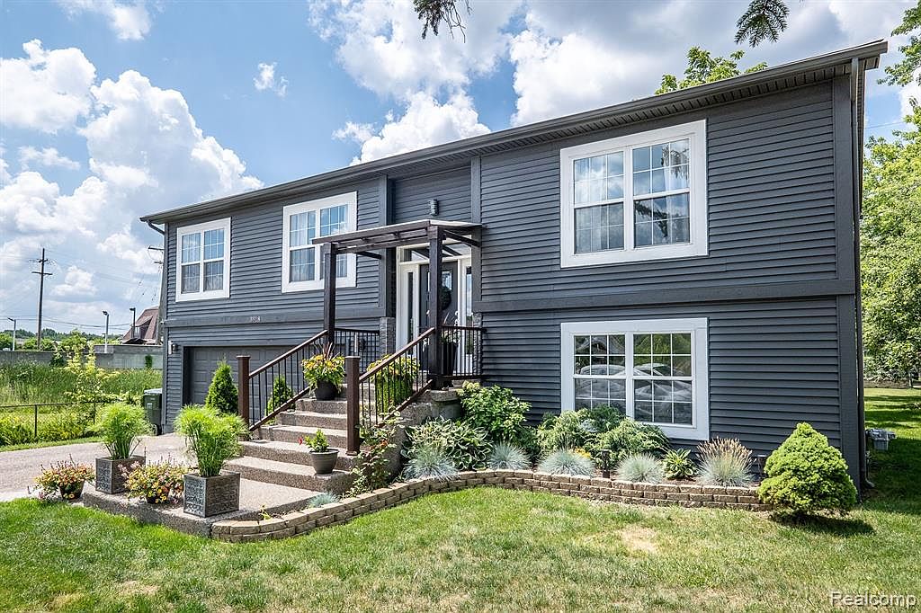 3918 Crooks Rd, Rochester Hills, MI 48309 Zillow