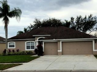 2820 Duncan Tree Cir, Valrico, FL 33594