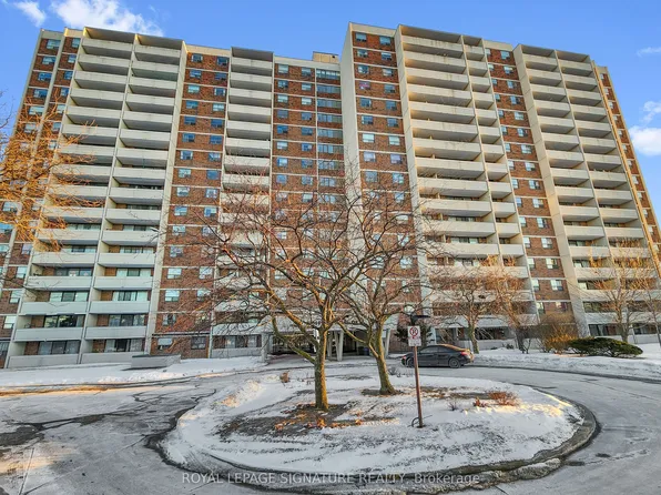 301 Prudential Dr #101, Toronto, ON M1P 4V3