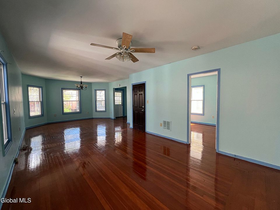 423 Division Street, Schenectady, NY 12304 | Zillow