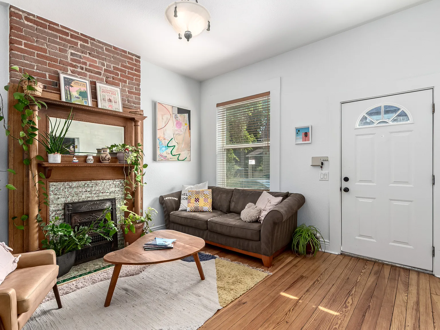 2 bed, 1101 sqft, $2,875 — Photo 2