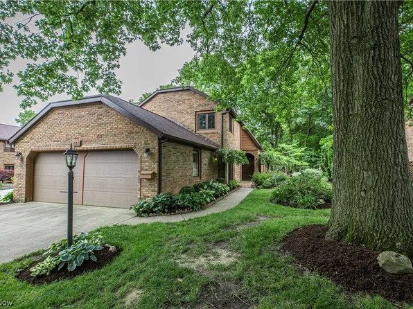 283 Delaware Pl, Akron, OH 44303