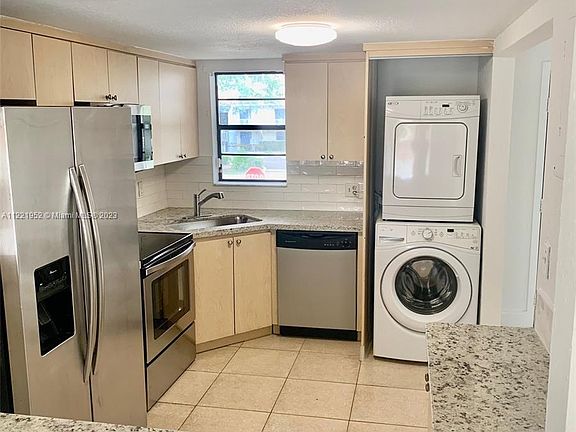 5th image of 3750 NW 115th Way #61