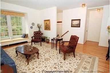 Living Rm