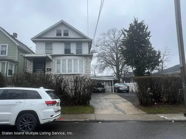 210 Walker St, Staten Island, NY 10303