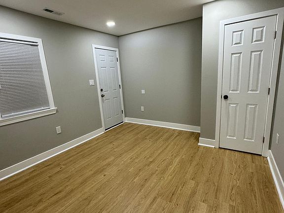 4th image of 1209 Fiji Ave