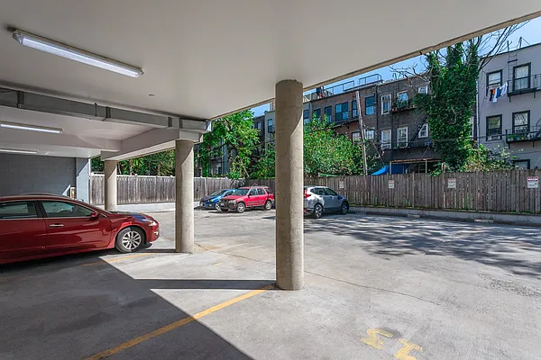 Rented by MySpaceNYC | media 60