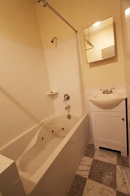 Rented by E and G Realty Group | media 19