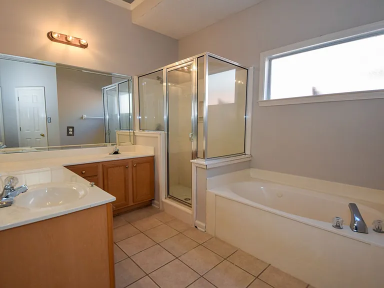 2648 Plum Creek Dr — Photo 15