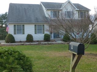 9 Senft St, Spring Grove, PA 17362