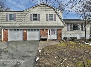 37 Franklin St, Haworth, NJ 07641