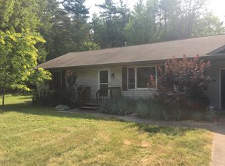 520 3rd Ave, Pentwater, MI 49449