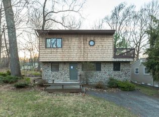 33 Evergreen Trl, Vernon, NJ 07462