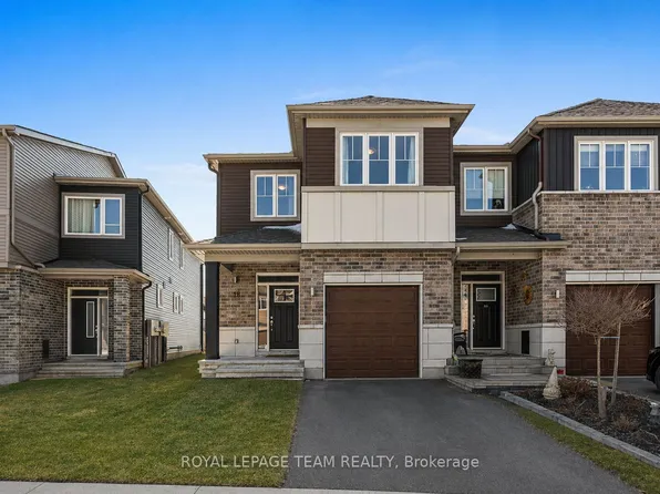 18 Stokes Dr, Carleton Place, ON K7C 0K1