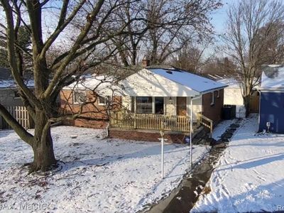 2932 Green St, Lincoln Park, MI, 48146