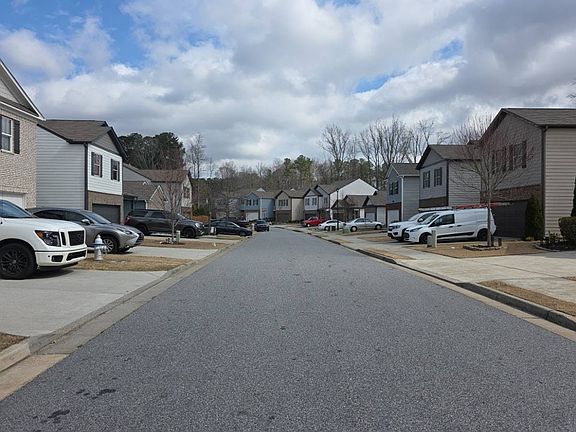 4th image of 74 Brookside Way