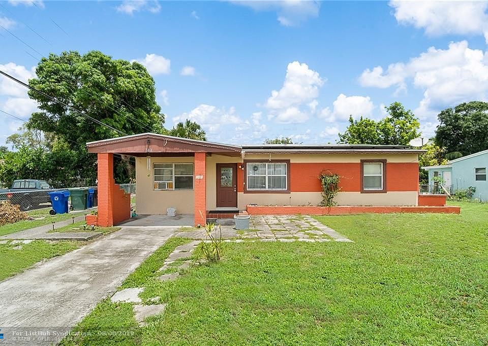 1st image of 3461 Charleston Blvd