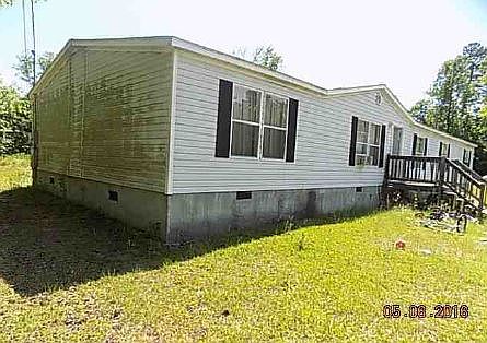 3rd image of 404 De Ville Ct