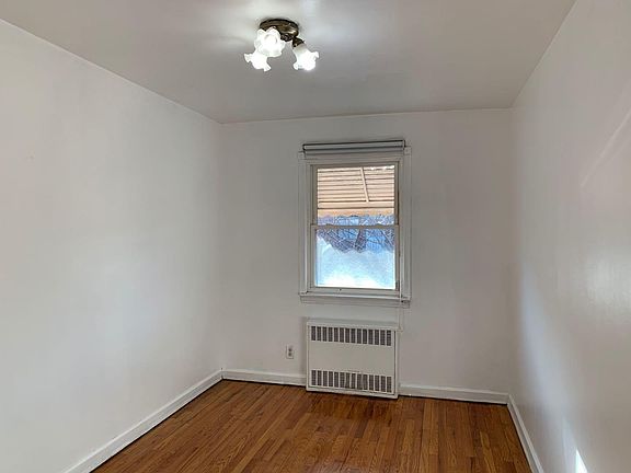 5th image of 6144 165th St Floor 2